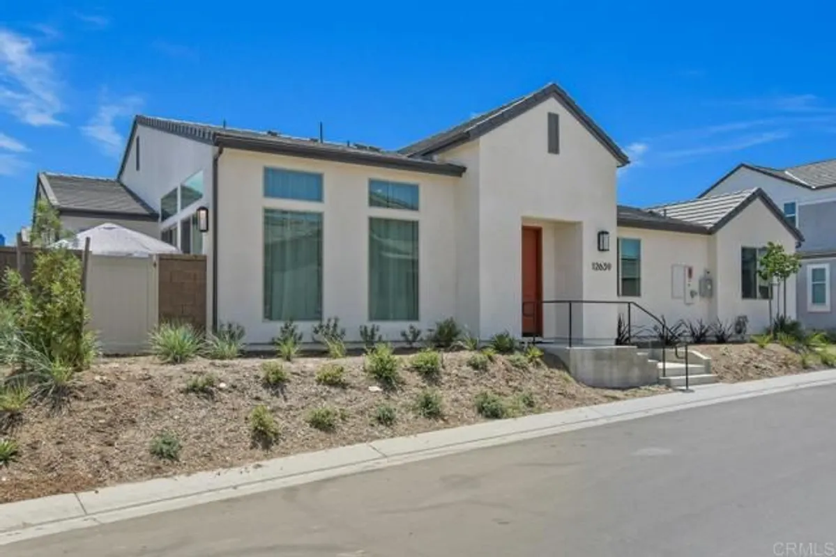 Property Slideshow image 1 of 54 | 12639 elizabeth way, San Diego, CA, 92129