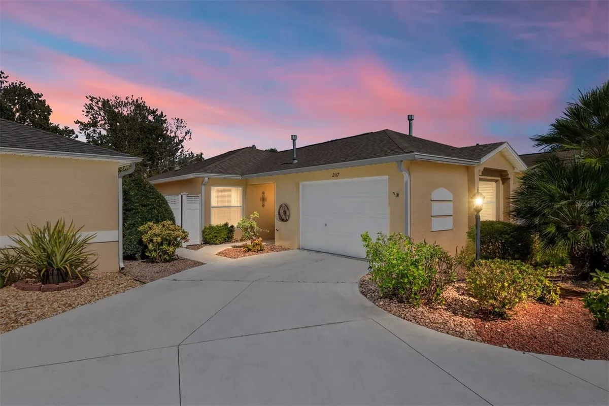 Property Slideshow image 1 of 48 | 2117 smoaks st, The Villages, FL, 32162