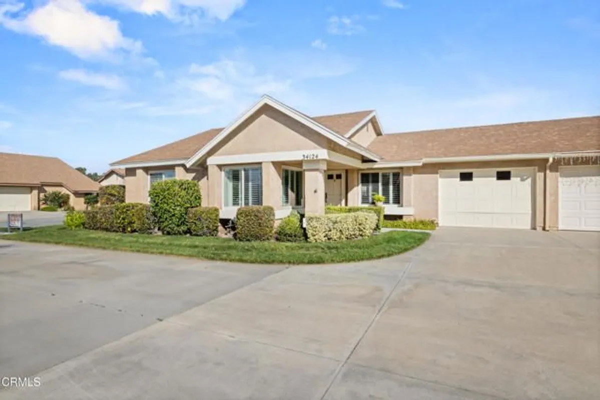 Property Slideshow image 1 of 45 | 34124 village 34 34, Camarillo, CA, 93012