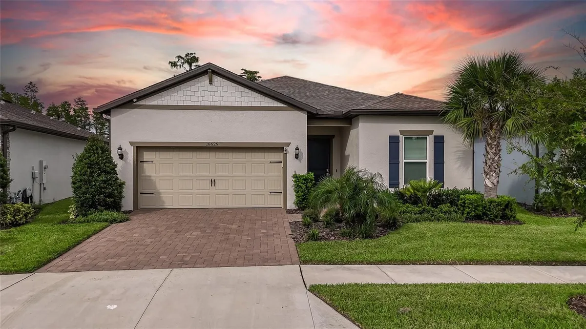 Property Slideshow image 1 of 68 | 18629 coastal shore ter, Land O Lakes, FL, 34638