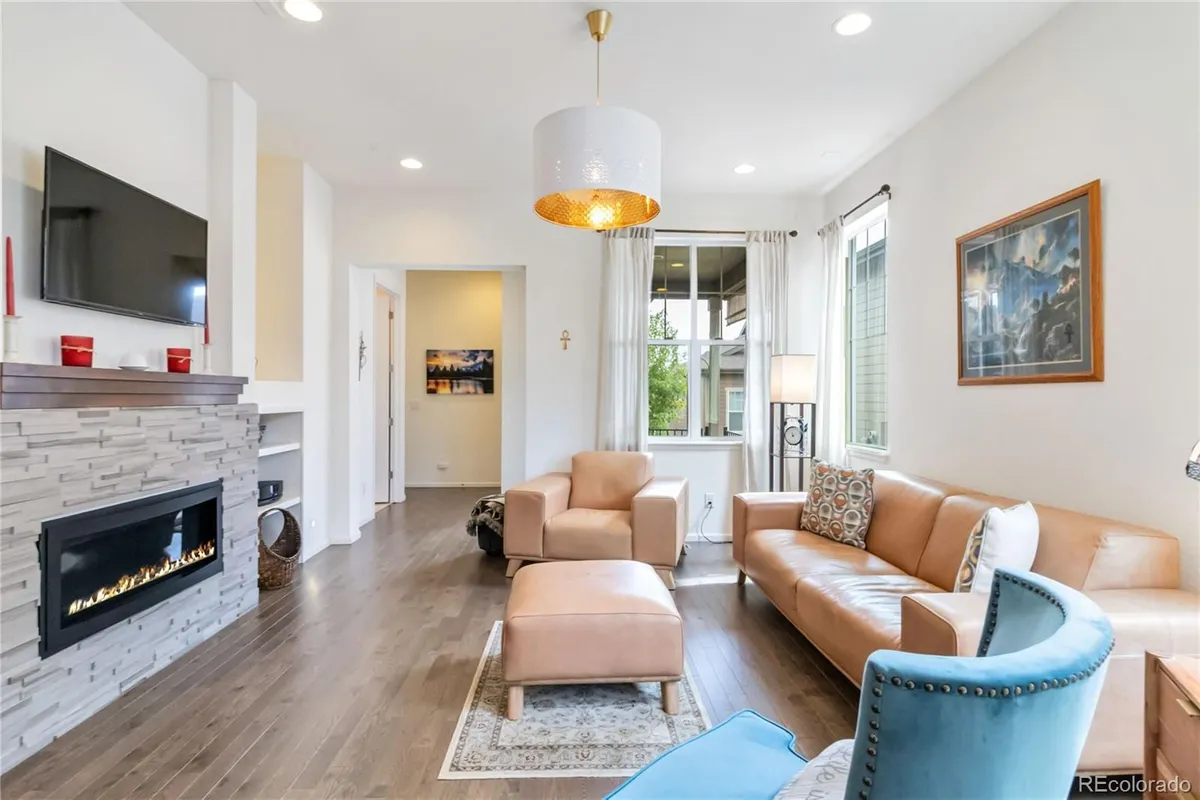 Property Slideshow image 1 of 43 | 3584 new haven cir, Castle Rock, CO, 80109