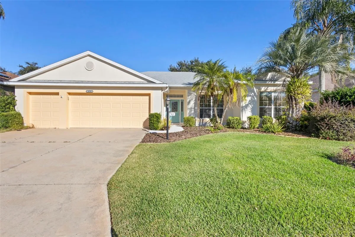 Property Slideshow image 1 of 34 | 24526 bocage way, Leesburg, FL, 34748