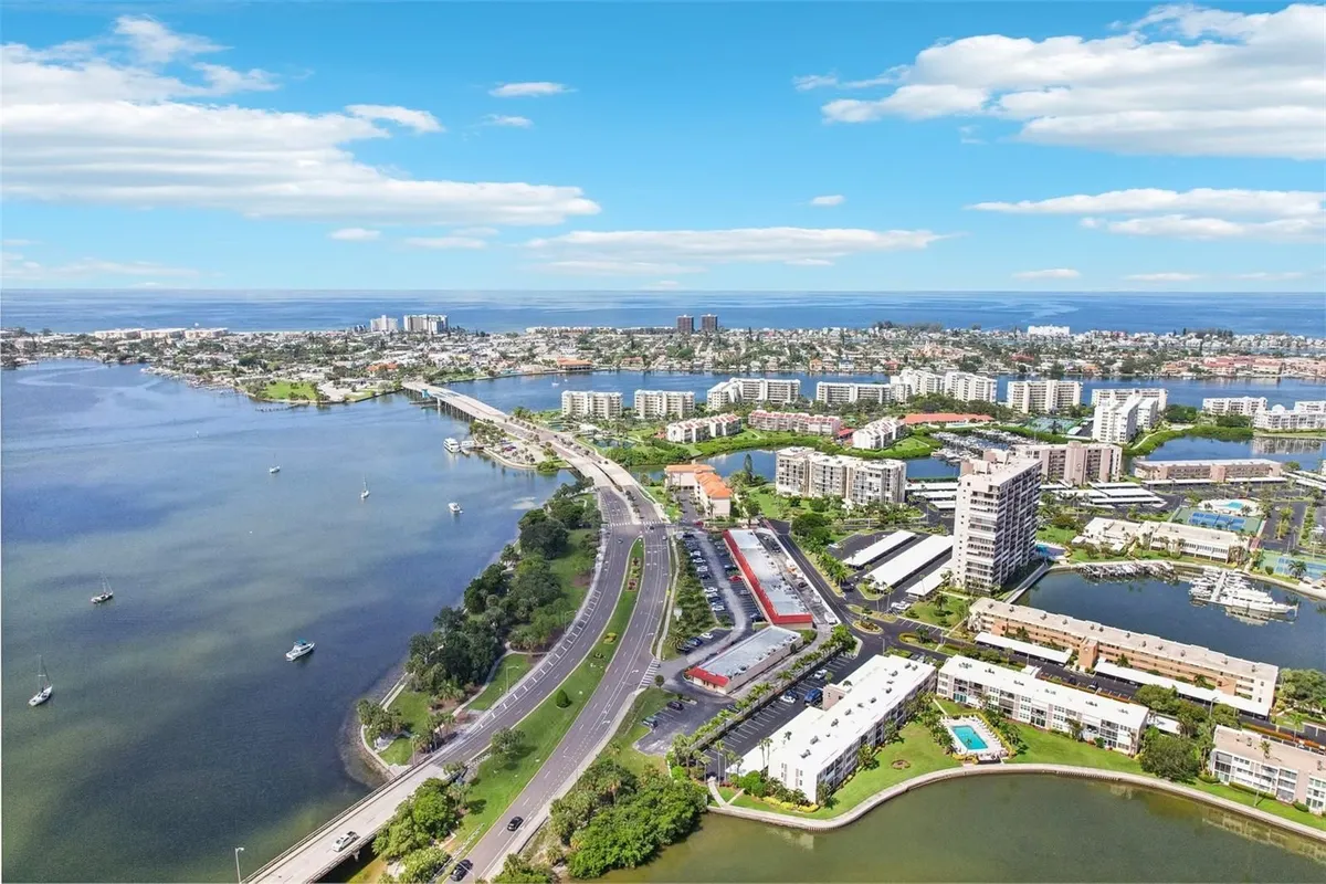 Property Slideshow image 1 of 66 | 7400 sun island dr 802, South Pasadena, FL, 33707