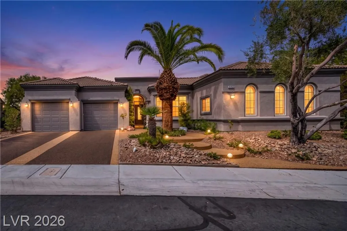 Property Slideshow image 1 of 40 | 5152 estasi st, Las Vegas, NV, 89135