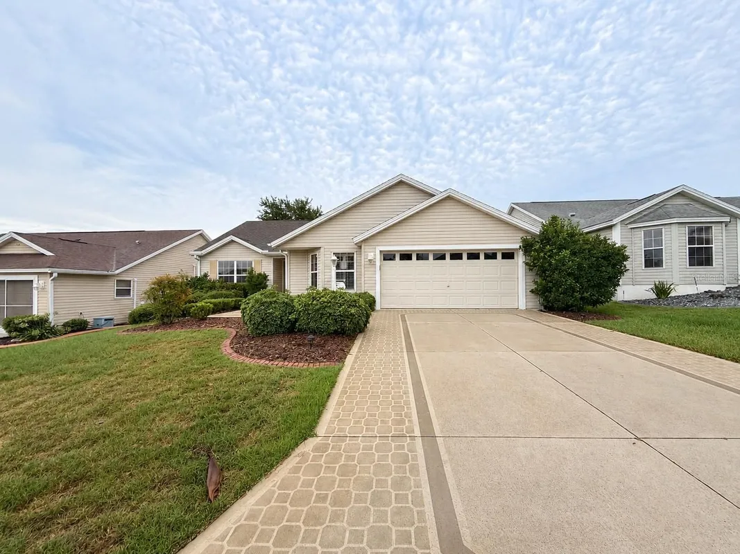 Property Slideshow image 1 of 10 | 2251 edmonton pl, The Villages, FL, 32162