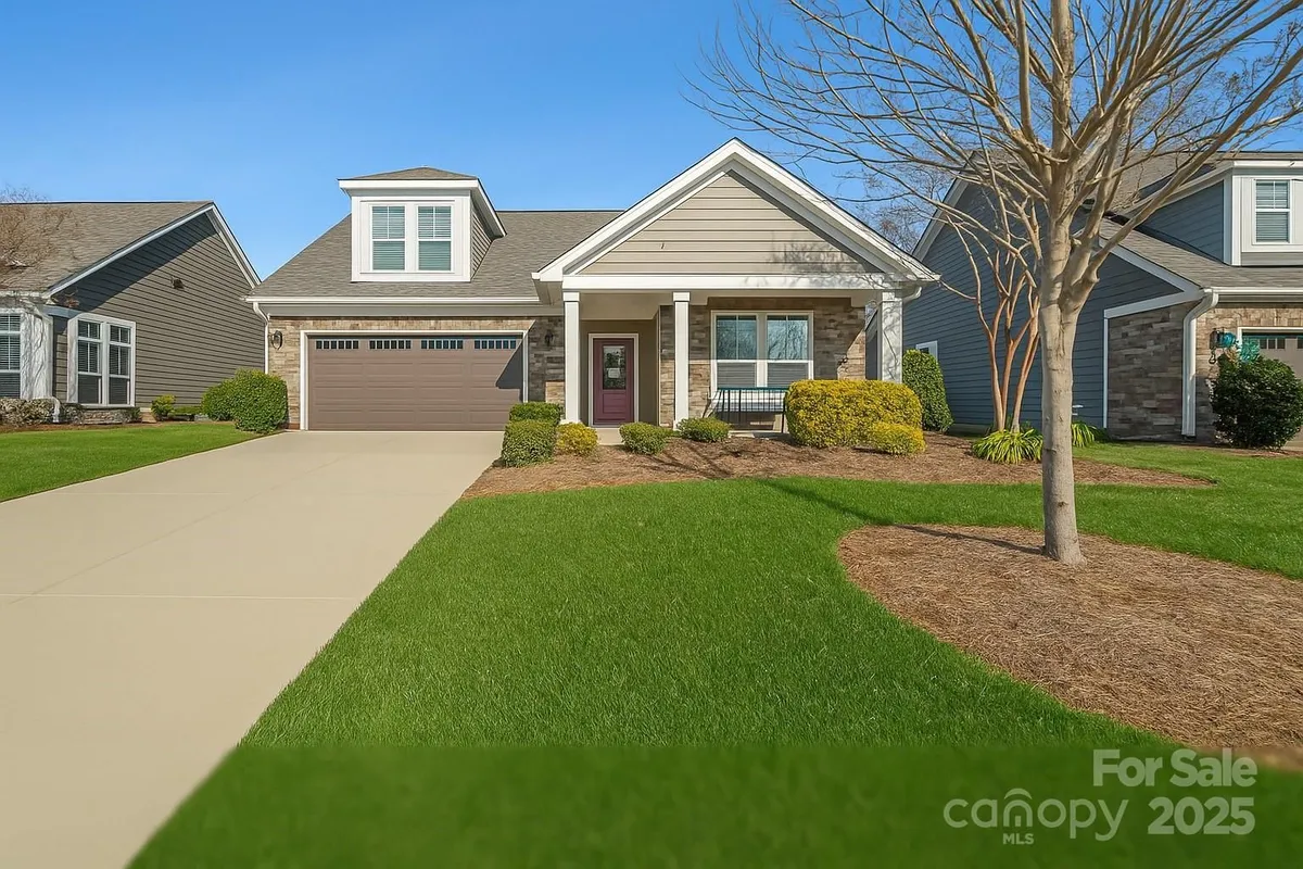 Property Slideshow image 1 of 34 | 117 mercyview ln # 6, Mooresville, NC, 28117