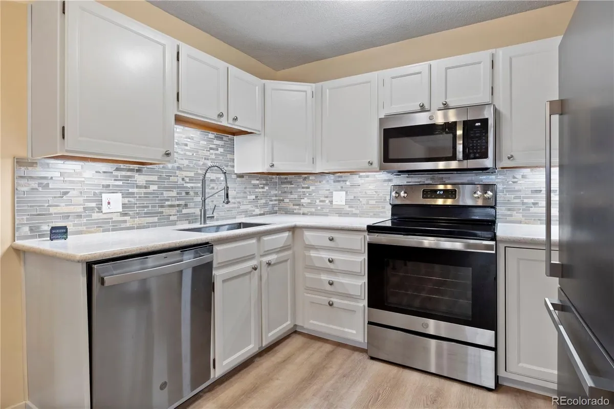 Property Slideshow image 1 of 18 | 3022 s wheeling way 311, Aurora, CO, 80014