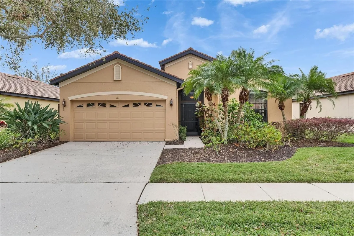 Property Slideshow image 1 of 81 | 144 silver falls dr, Apollo Beach, FL, 33572