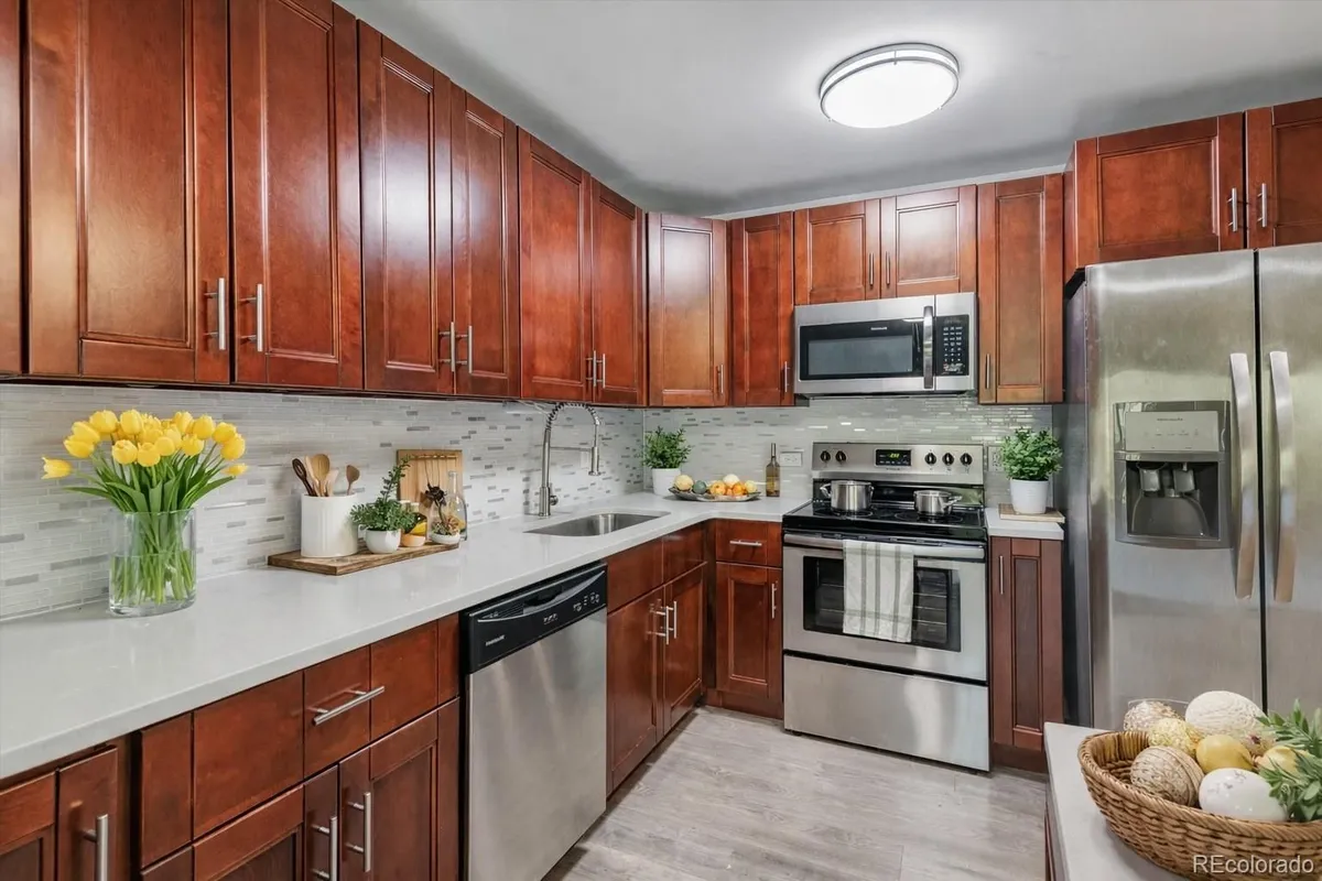 Property Slideshow image 1 of 36 | 595 s alton way 7b, Denver, CO, 80247