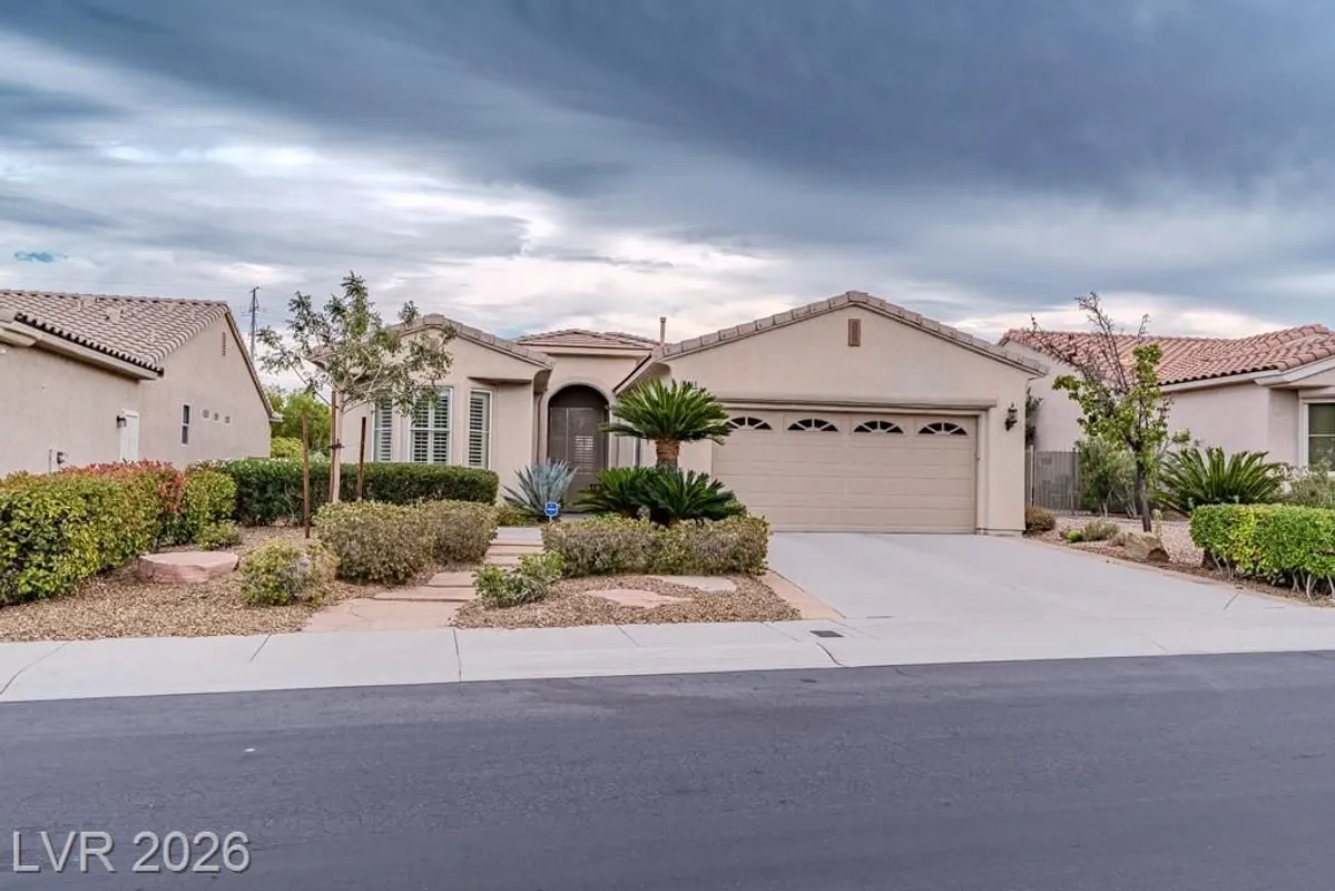 Property Slideshow image 1 of 48 | 5110 silenzio st, Las Vegas, NV, 89135