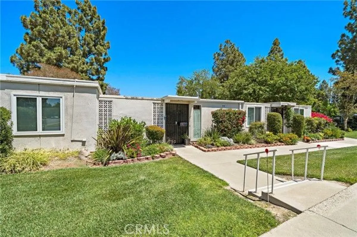 Property Slideshow image 1 of 35 | 312 avenida castilla e, Laguna Woods, CA, 92637