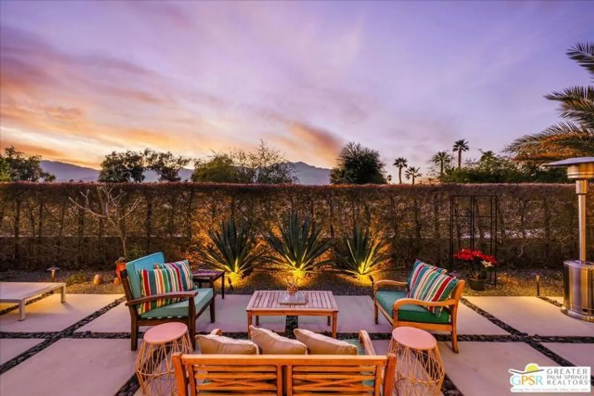 Property Slideshow image 1 of 45 | 86 cork tree, Rancho Mirage, CA, 92270