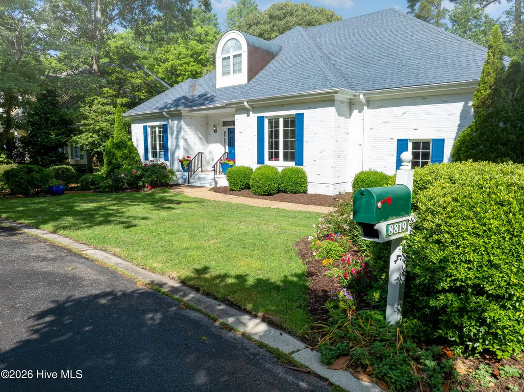 Property Slideshow image 1 of 51 | 8819 sawmill creek ln, Wilmington, NC, 28411