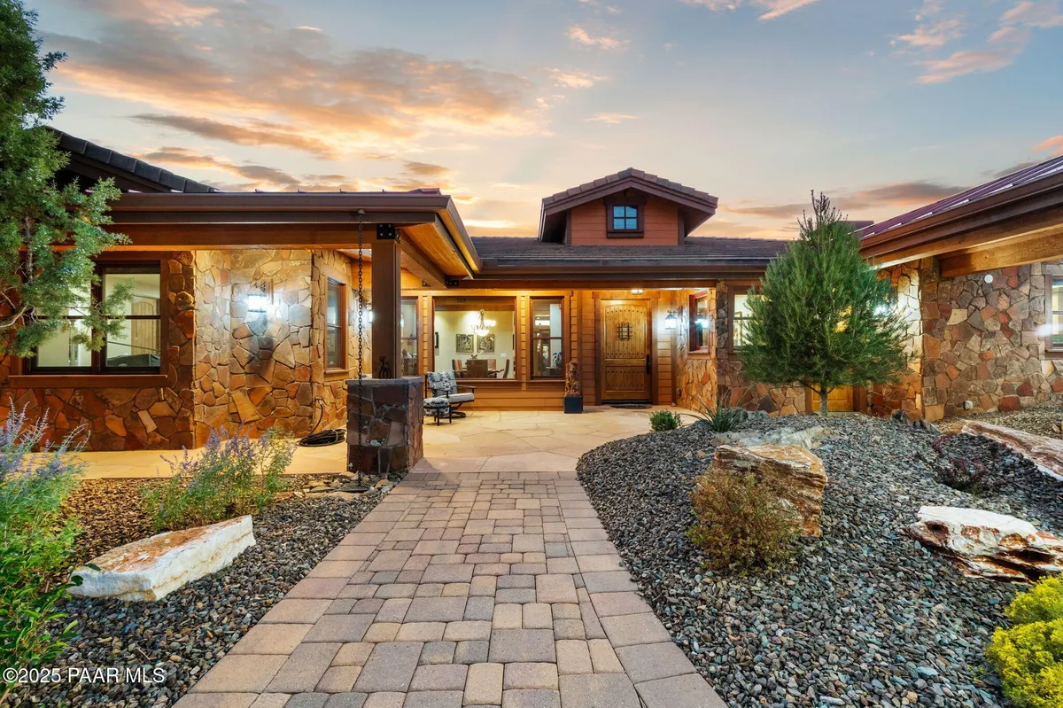 Property Slideshow image 1 of 59 | 14235 n three sisters dr, Prescott, AZ, 86305