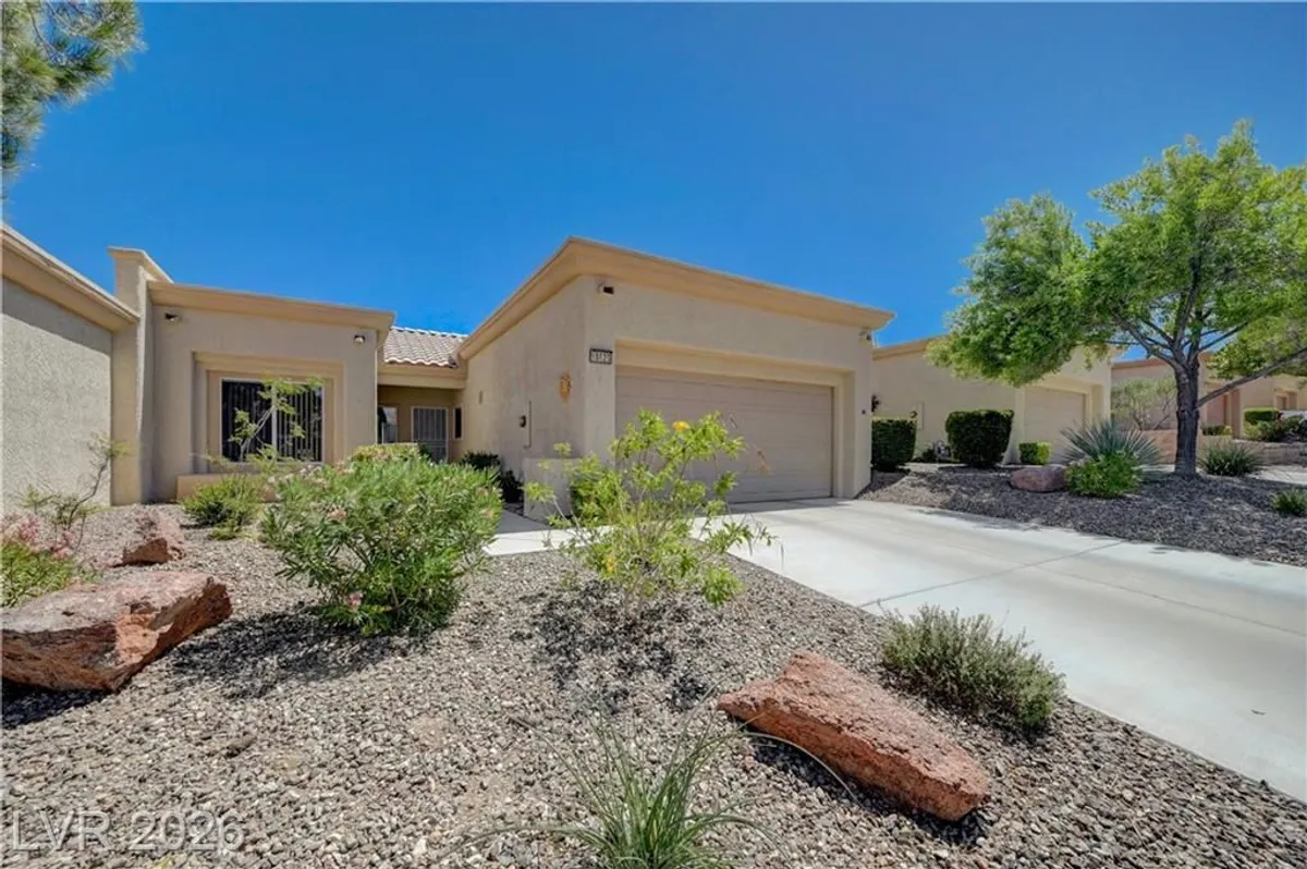 Property Slideshow image 1 of 23 | 10625 mission lakes ave, Las Vegas, NV, 89134