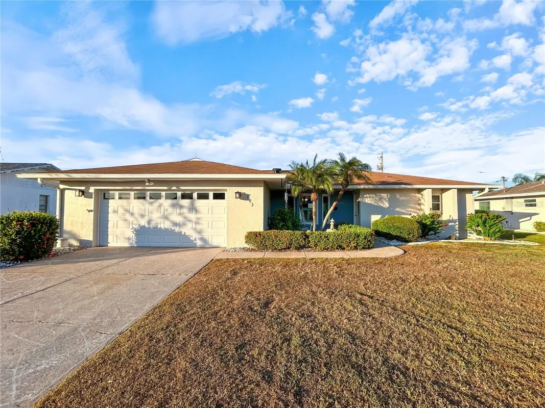 Property Slideshow image 1 of 23 | 703 ojai ave, Sun City Center, FL, 33573