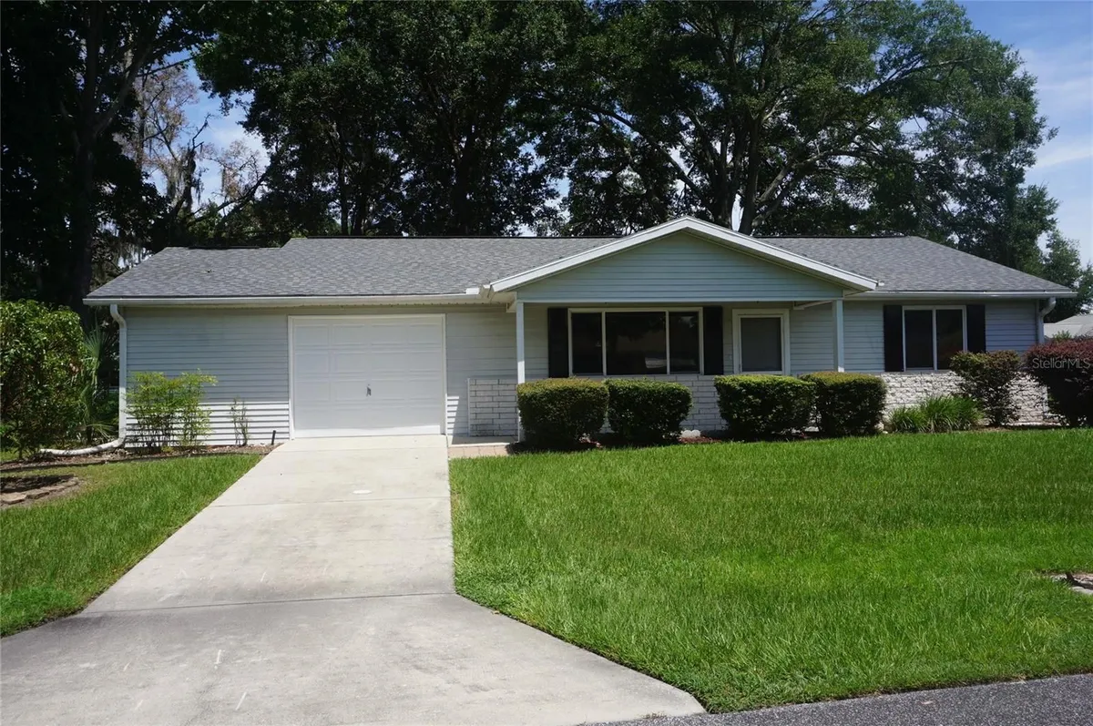 Property Slideshow image 1 of 41 | 10961 sw 84th ave, Ocala, FL, 34481