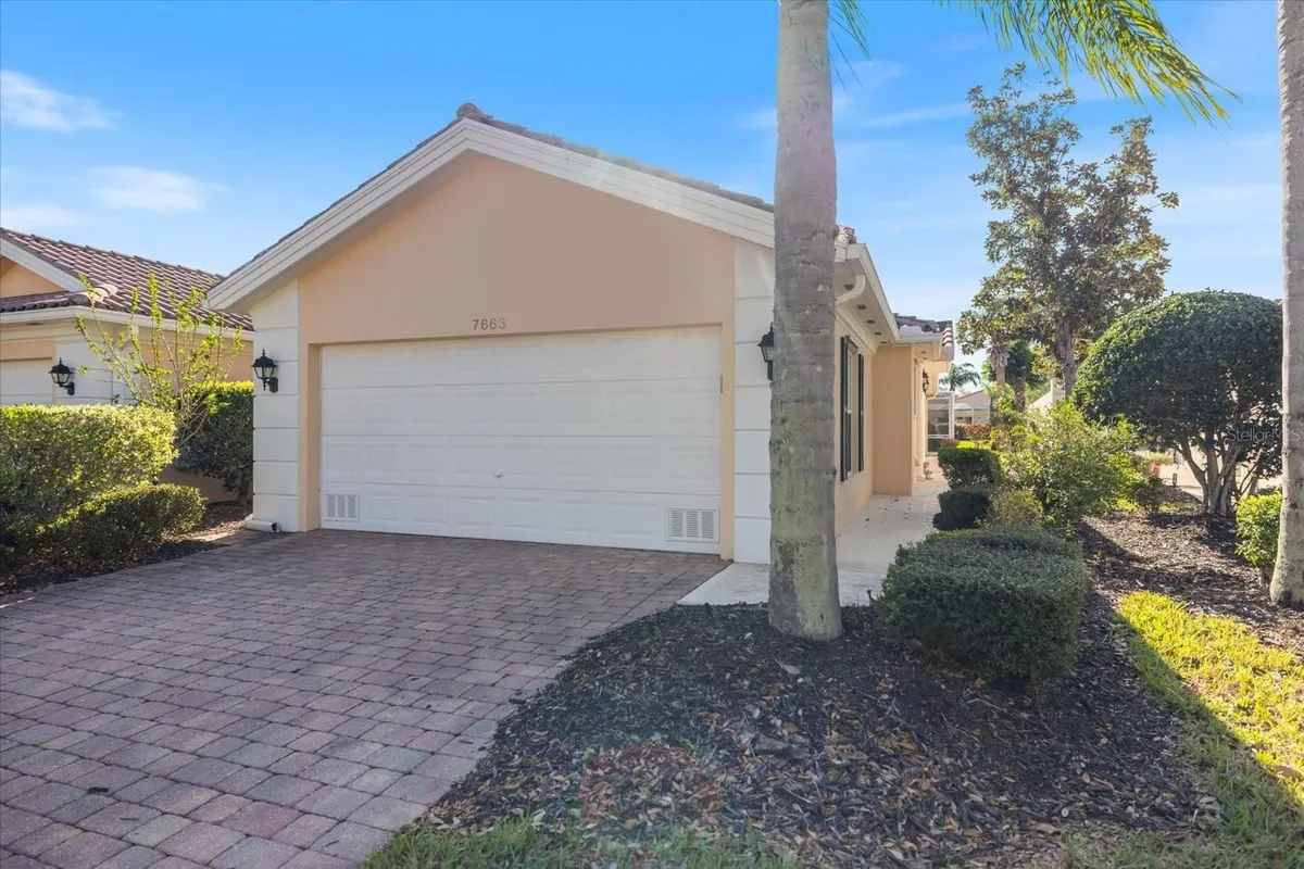 Property Slideshow image 1 of 63 | 7663 pesaro dr, Sarasota, FL, 34238