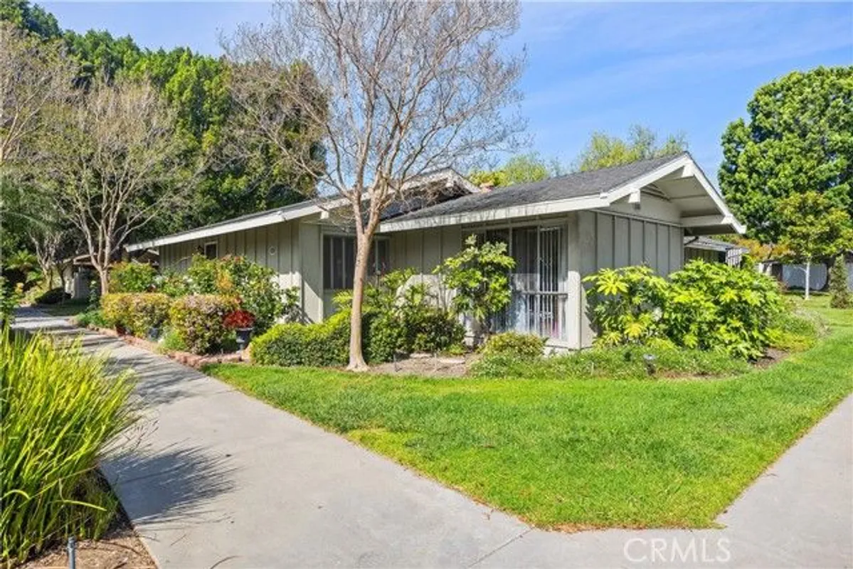 Property Slideshow image 1 of 43 | 338 avenida sevilla a, Laguna Woods, CA, 92637