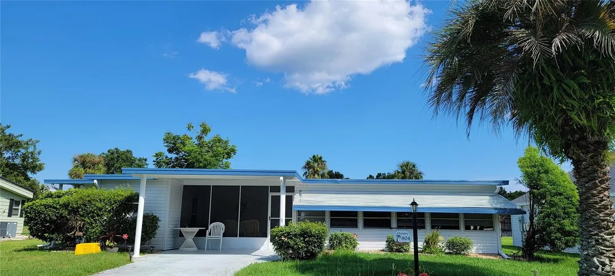 Property Slideshow image 1 of 15 | 804 maple ln, Lady Lake, FL, 32159