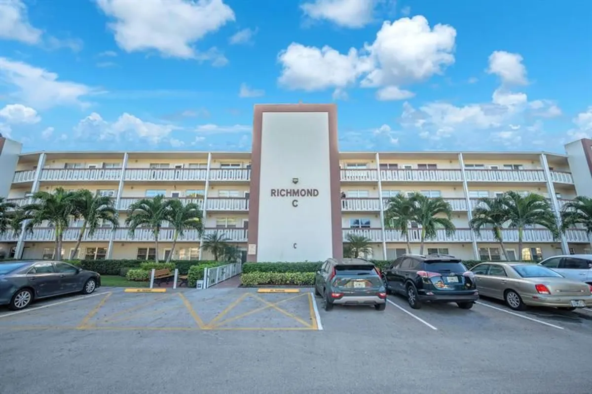 Property Slideshow image 1 of 35 | 420 richmond c # 420, Deerfield Beach, FL, 33442