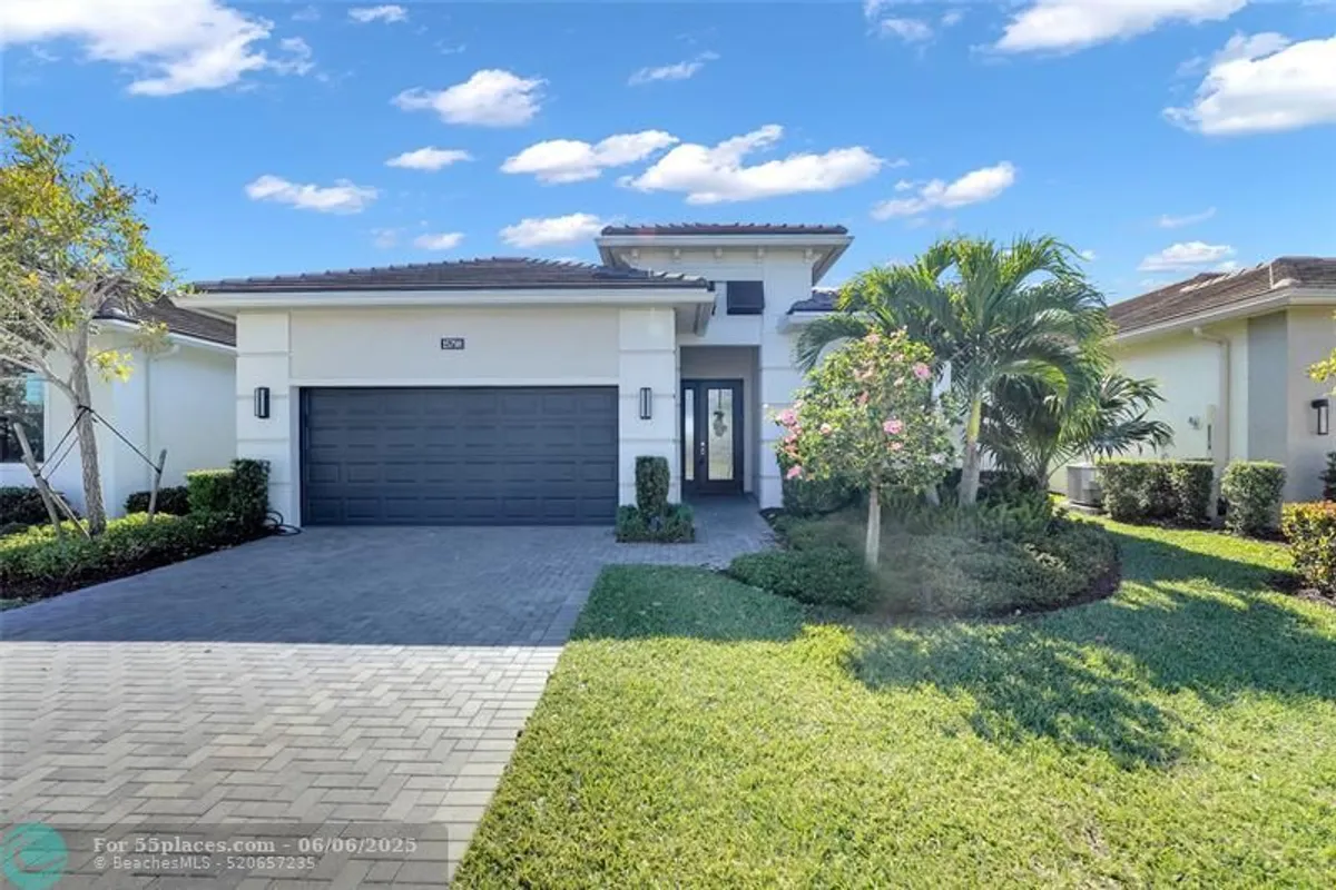 Property Slideshow image 1 of 43 | 15798 cresswind pl, Loxahatchee, FL, 33470
