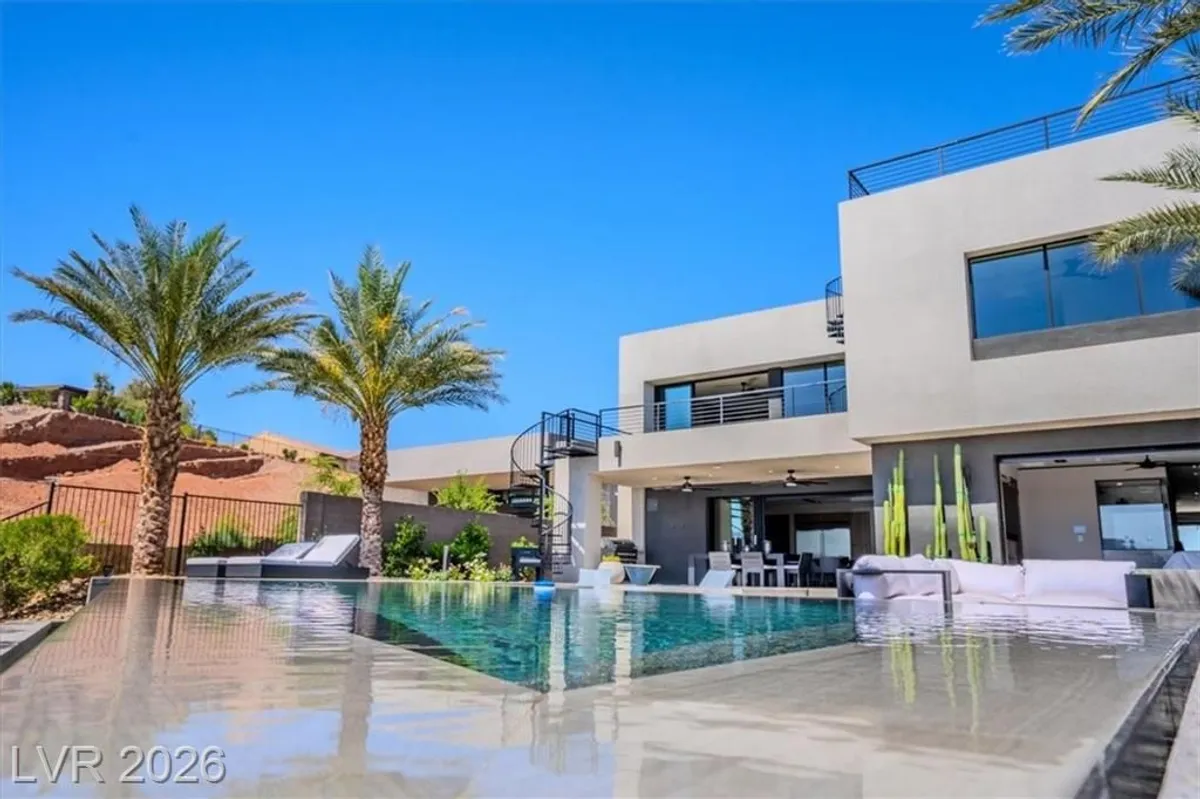 Property Slideshow image 1 of 75 | 12 falling canyon ct, Henderson, NV, 89011