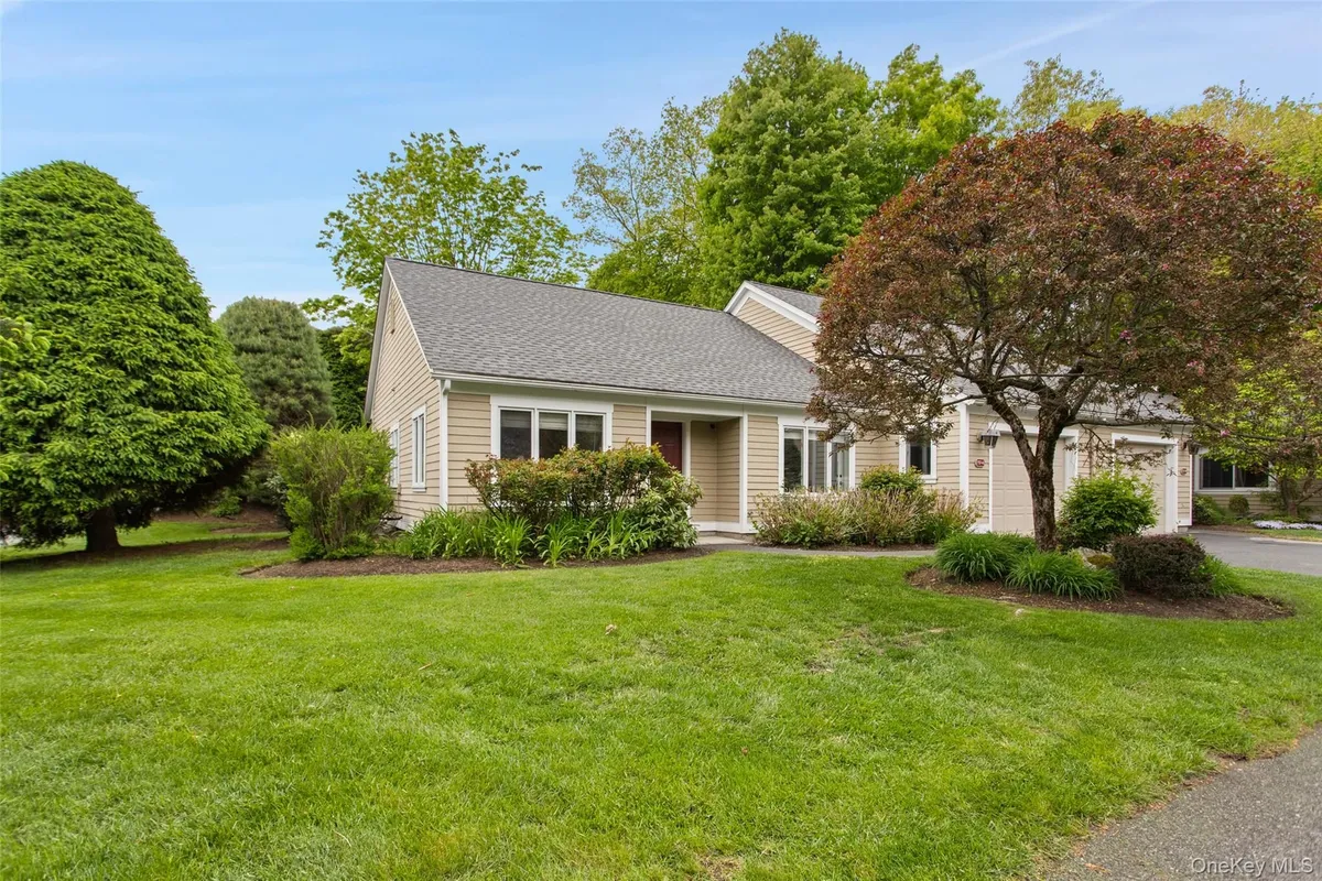Property Slideshow image 1 of 21 | 757 heritage hls a, Somers, NY, 10589