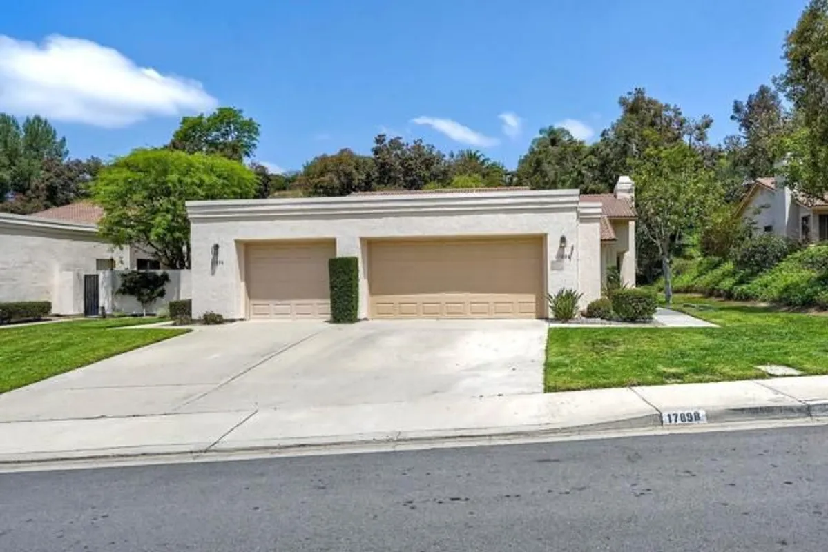 Property Slideshow image 1 of 39 | 17898 avenida cordillera, San Diego, CA, 92128