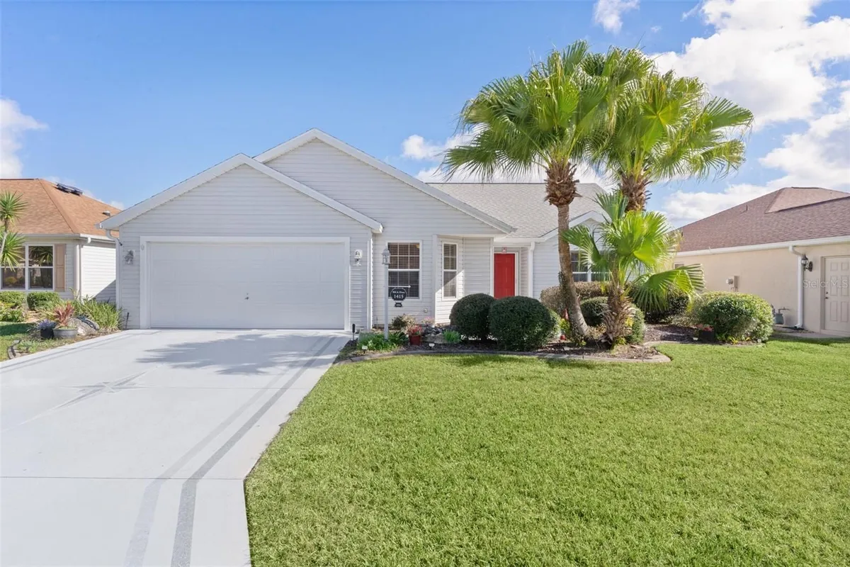 Property Slideshow image 1 of 36 | 1415 la hermosa dr, The Villages, FL, 32162