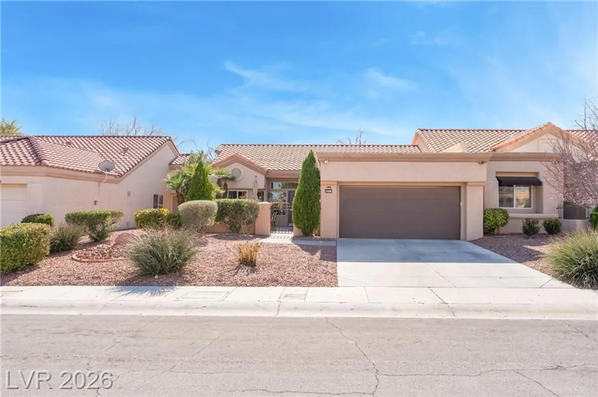 Property Slideshow image 1 of 41 | 8841 faircrest dr, Las Vegas, NV, 89134