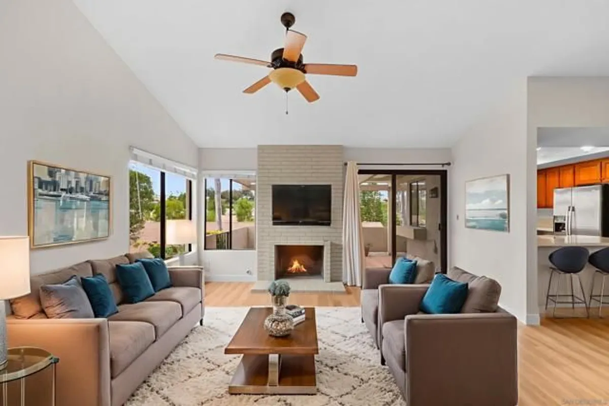 Property Slideshow image 1 of 19 | 12884 camino de la breccia, San Diego, CA, 92128