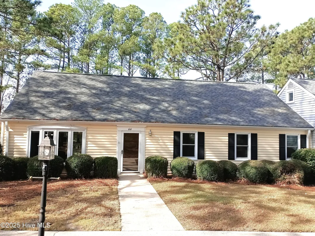 Property Slideshow image 1 of 3 | 44 village green cir, Southern Pines, NC, 28387