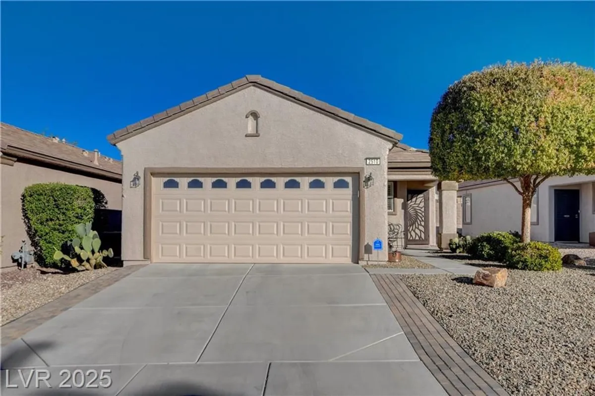 Property Slideshow image 1 of 51 | 2510 darda st, Henderson, NV, 89044