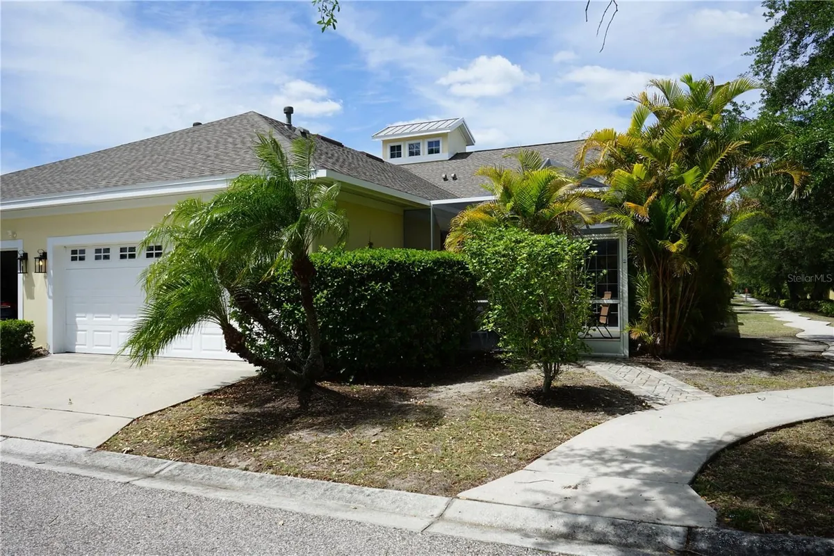 Property Slideshow image 1 of 81 | 201 sunset crest ct, Apollo Beach, FL, 33572