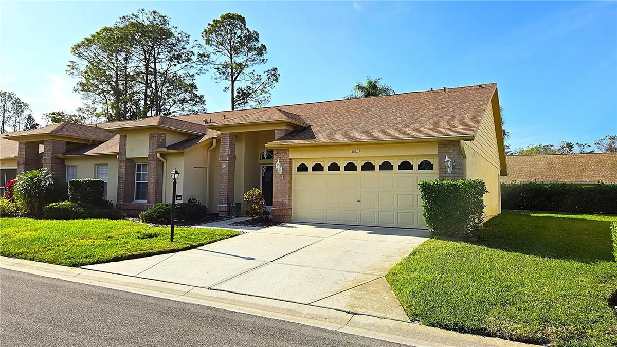 Property Slideshow image 1 of 42 | 6521 pine walk dr, New Port Richey, FL, 34655