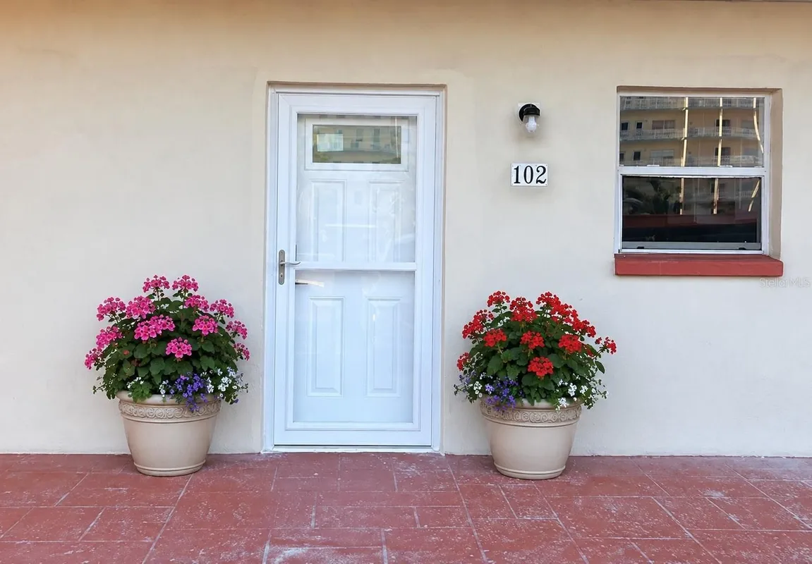Property Slideshow image 1 of 26 | 5840 30th ave 102, Gulfport, FL, 33707