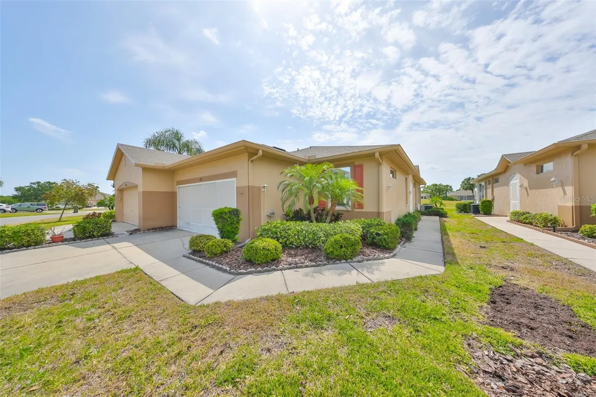 Property Slideshow image 1 of 92 | 2112 acadia greens dr 62, Sun City Center, FL, 33573
