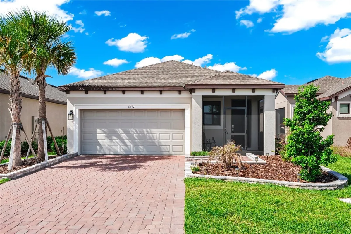 Property Slideshow image 1 of 47 | 1317 lombardi ct, Kissimmee, FL, 34759