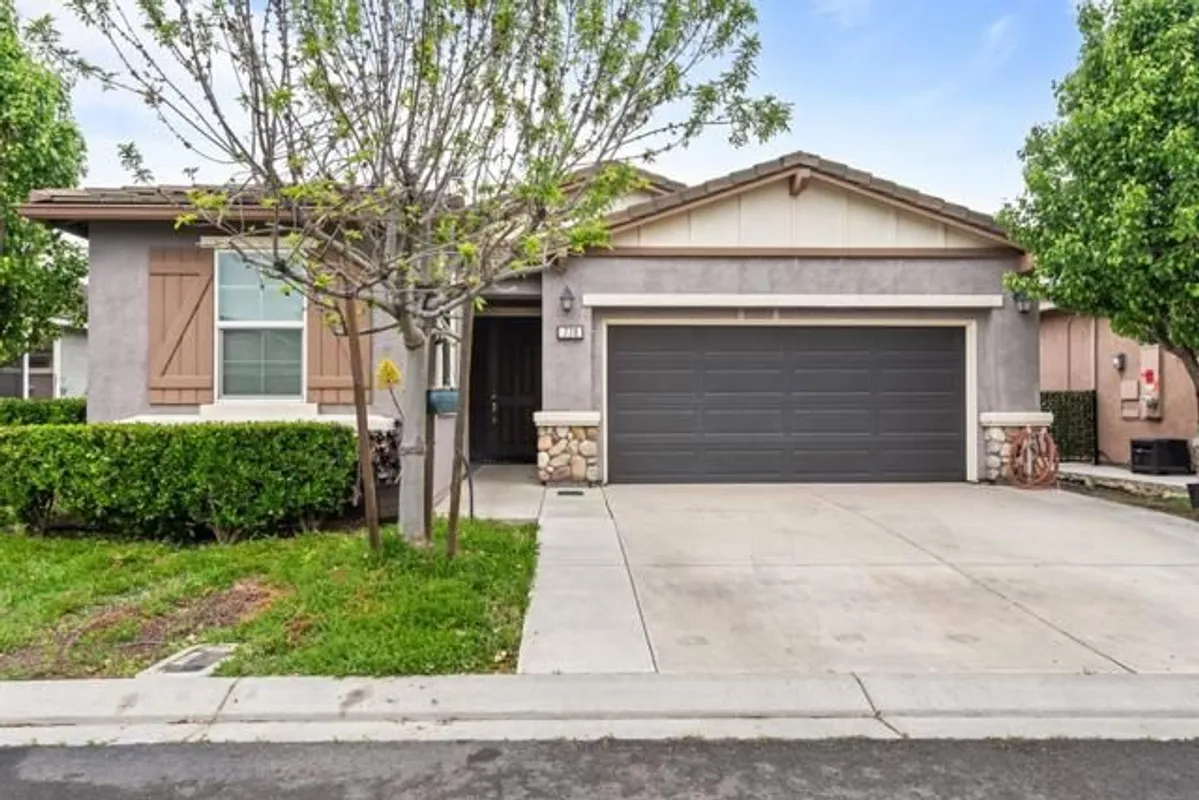 Property Slideshow image 1 of 49 | 770 osprey ridge dr, Rio Vista, CA, 94571