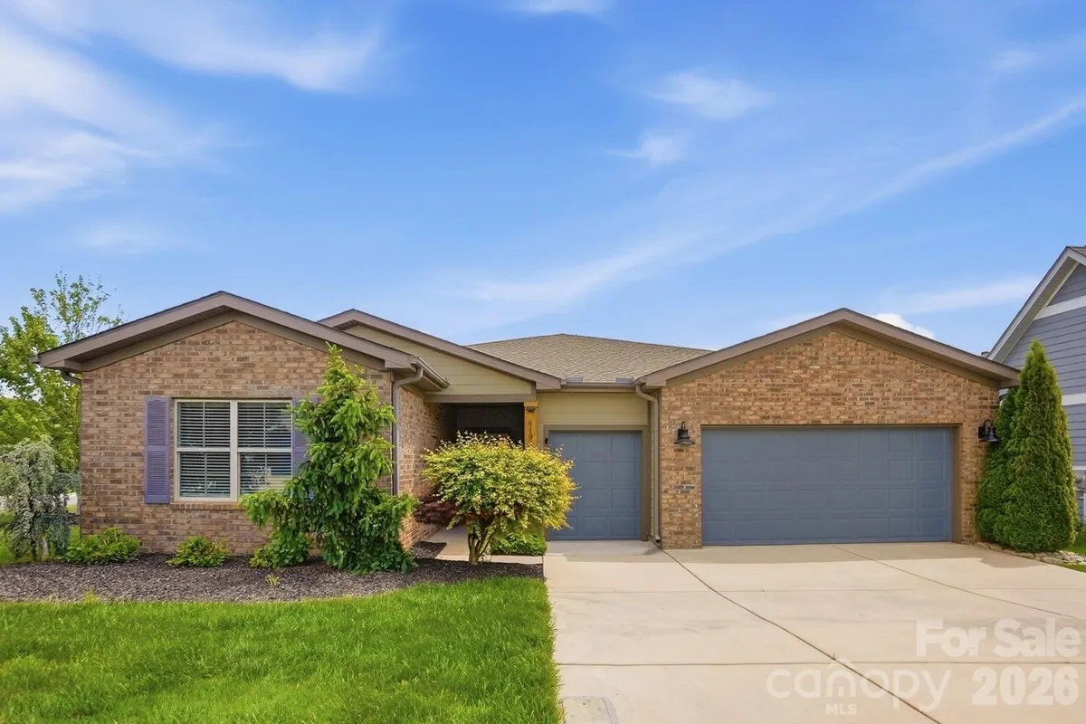 Property Slideshow image 1 of 32 | 6196 raven rock dr, Denver, NC, 28037