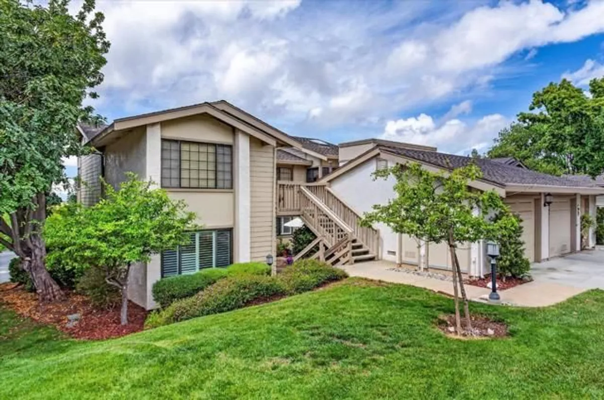 Property Slideshow image 1 of 35 | 7305 via granja, San Jose, CA, 95135