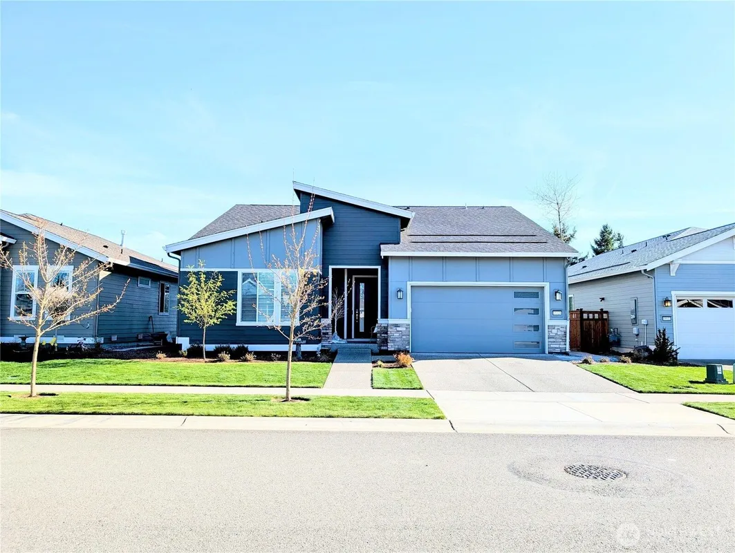 Property Slideshow image 1 of 40 | 15528 174th avenue ct, Bonney Lake, WA, 98391