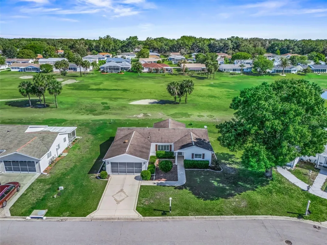 Property Slideshow image 1 of 54 | 9797 se 175th ln, Summerfield, FL, 34491