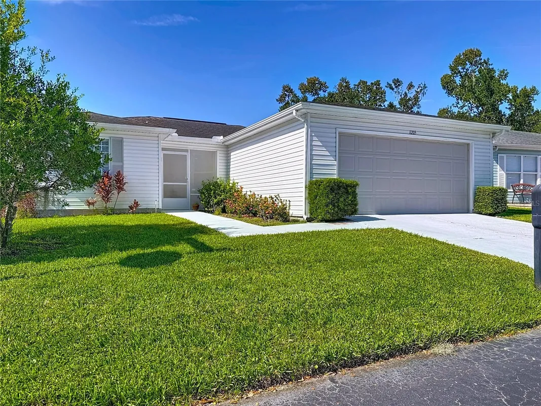 Property Slideshow image 1 of 40 | 11205 corey pavin ln, San Antonio, FL, 33576