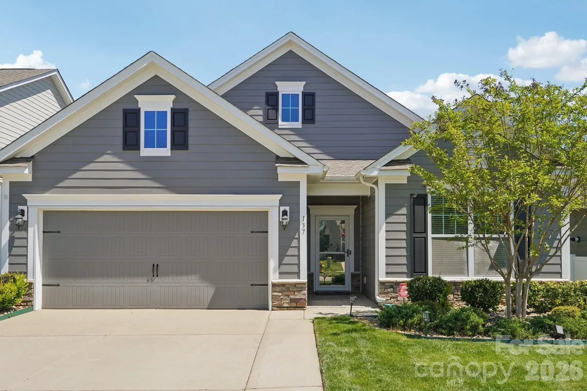 Property Slideshow image 1 of 43 | 137 coddle way, Mooresville, NC, 28115