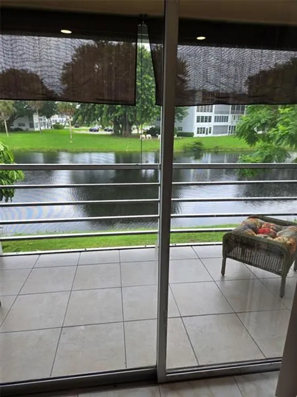 Property Slideshow image 1 of 64 | 229 durham e unit e, Deerfield Beach, FL, 33442