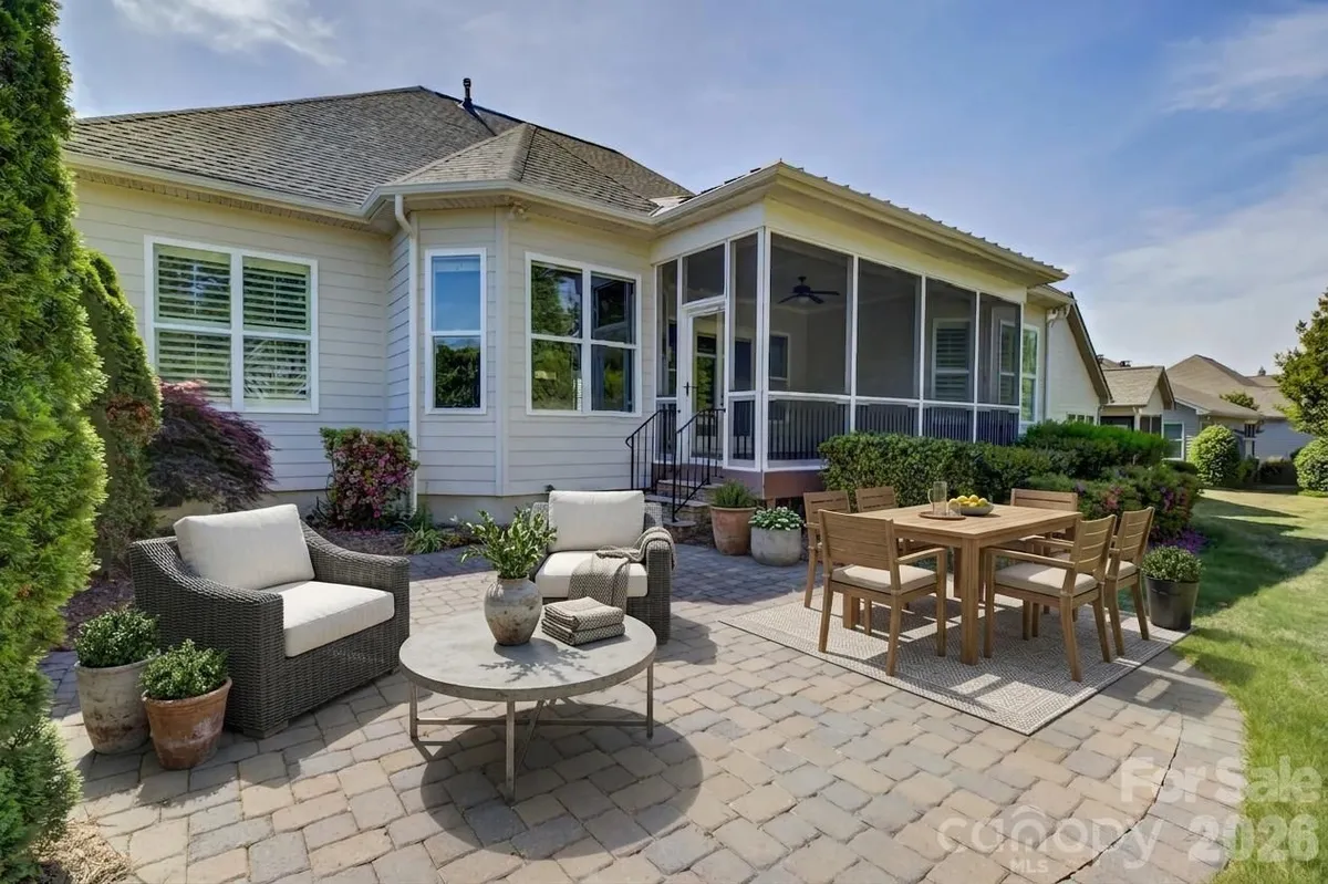 Property Slideshow image 1 of 48 | 14924 high bluff ct, Charlotte, NC, 28278