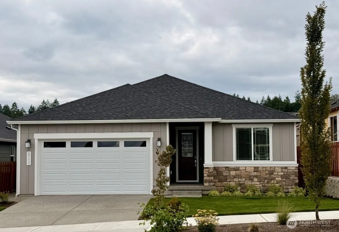 Property Slideshow image 1 of 37 | 2715 bowthorpe st, Lacey, WA, 98513