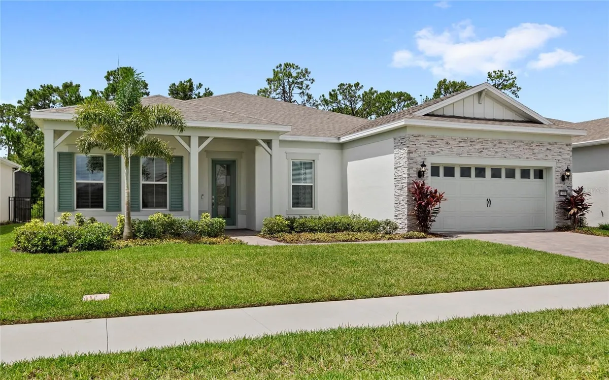 Property Slideshow image 1 of 52 | 15084 canopy cover dr, Winter Garden, FL, 34787